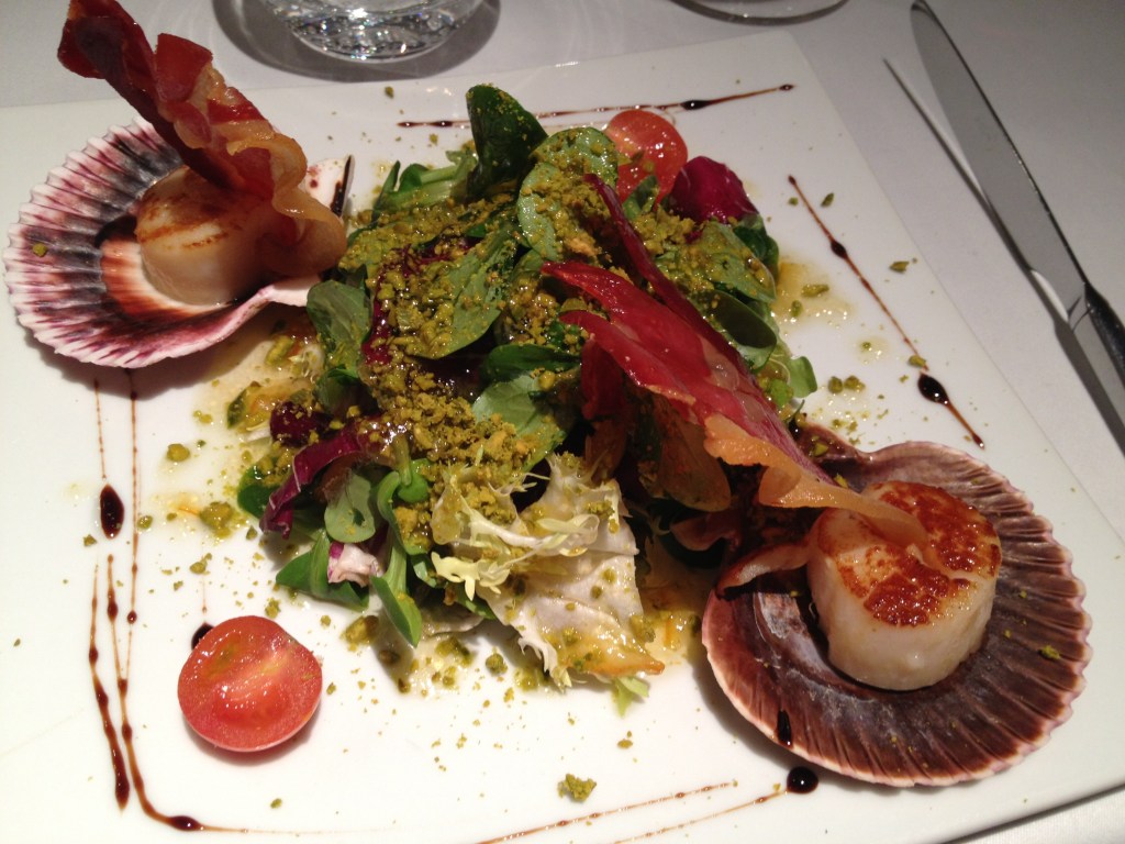 Salade of Scallops with iberico ham and crushed pistachios