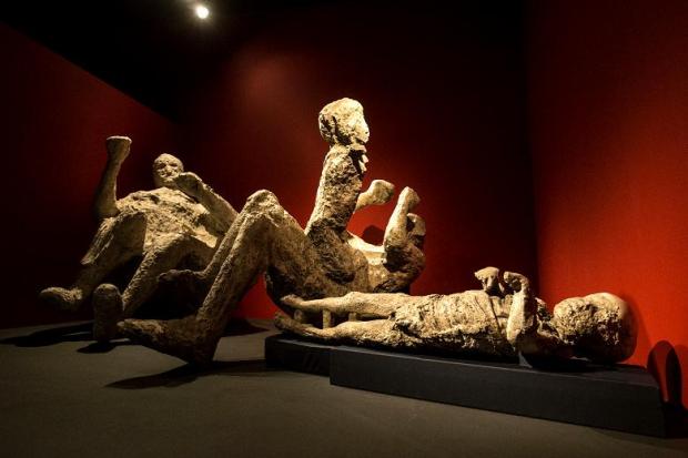 123764081_Pompeii_398154b