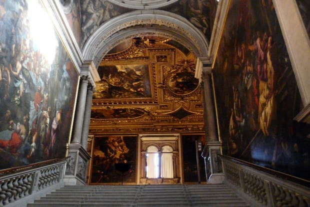 scuola-san-rocco-interior